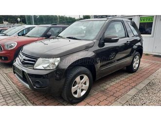 suzuki grand vitara 1.6 jx-e digitklíma. szervizkönyv