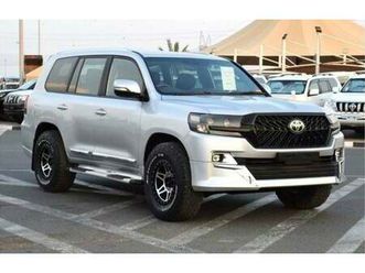 toyota land cruiser v8 diesel 4.5l (right hand)