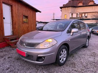 nissan tiida 1.8 i