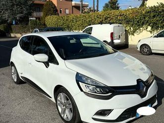 renault clio - versione sport - gpl/benzina