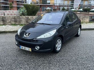 PEUGEOT 207
