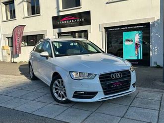 audi a3 sportback 1.6 tdi 105 ambition luxe attelage / régulateur