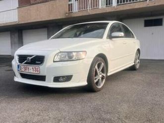 ② volvo s40 r design sport euro 5 — volvo — 2ememain