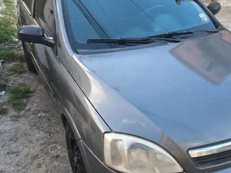 sedan 1.0 mpfi 8v 71cv 4p