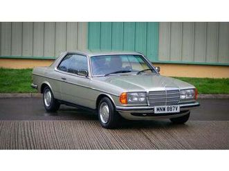 1980 mercedes w123 280ce - only 36k miles! a/c, auto a vendre