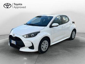 toyota yaris 1.5 hybrid 5 porte premiere del 2024 usata a ragusa