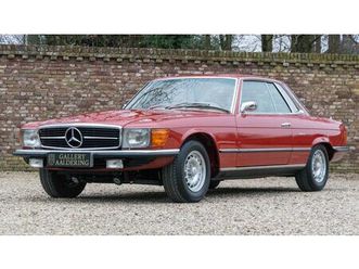 1975 mercedes slc series rouge automatique conduite à gau...