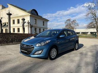 hyundai i30 wagon 1.4 cvvt style slo servisna