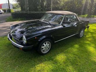 pininfarina spider europa 2000 azzurra