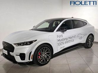 ford mustang mach-e awd extended 487cv gt del 2024 usata a concesio