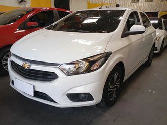 hatch lt 1.0 8v flex mec. 4p