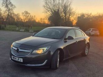 VAUXHALL INSIGNIA vauxhall-insignia-hatchback-2014-manual-1956-cc-5-doors
