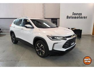 tracker 2023 1.2 at premier!!!! full cuero nueva, aceptamos permutas financiación!!!!