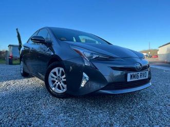 2016 toyota prius 1.8 vvti active 5dr cvt hatchback petrol/electric hybrid automatic