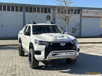 2.5 d-4d 4x2 adventure