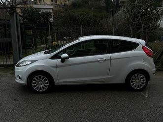 ford fiesta 1.2 benzina 82 cv, anno 06/2010,