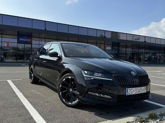 škoda superb sportline 2.0tsi matrix/dsg/virtual/acc/64000km