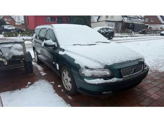 volvo, v. 70 2,4 l benziner mit anhängerku...