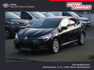 renault clio v e-tech hybrid experience