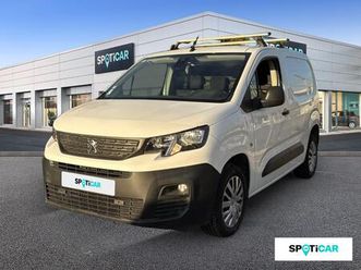 fourgon-standard-1000-kg-bluehdi-130-s-s-eat8-asph