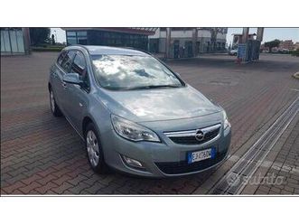 opel astra j