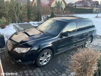 subaru outback 2.0d ra tre