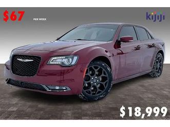 2019 chrysler 300 awd s