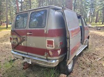 1976 4x4 1 ton gmc van