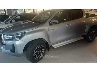 hilux my25 double cab executive 48v 2.8d 204 cv wd