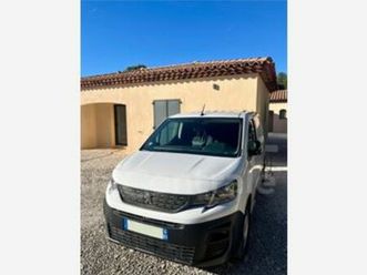 iii generation2 e- fourgon m 800 kg 136 ch batterie 50 kwh pack asphalt connect