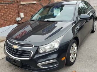 2016 chev cruze lt.  certified