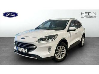 titanium 1.5 manuell 150hk rattvärme carplay