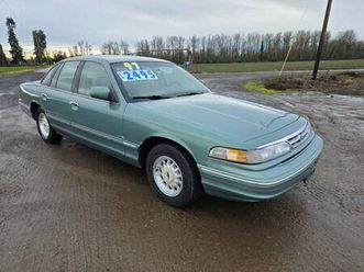 ⭐ 1997 ford crown victoria ⭐ ? low down payment options (oac)?