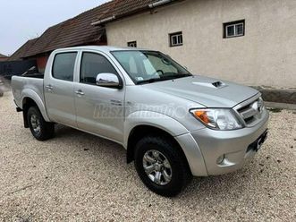 toyota-hi-lux-hilux-3-0-d-4d-4x4-double-sr