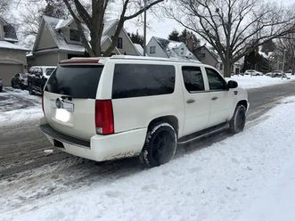 2007 cadillac escalade esv v8 awd 7pass full load