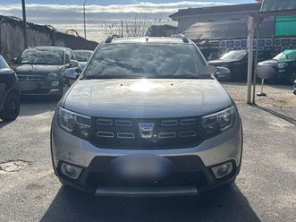 logan mcv stepway 1.5 dci 8v 90cv 2018 usato