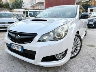subaru legacy 2.0d 150cv tetto navi cam pelle