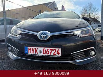 toyota auris touring sports hybrid executive