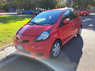 toyota aygo connect 12/2011, 42.671 km