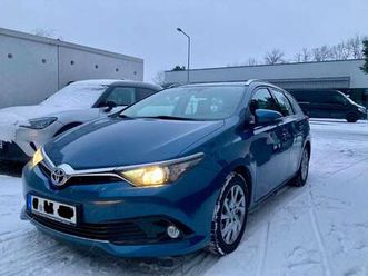 auris touring sports 1.6 d-4d*edition-s*navi