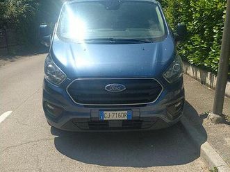 ford custon doppia cabina