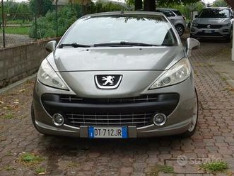 PEUGEOT 207 CC peugeot-207-cc-roland-garros-cabrio-2009-clima