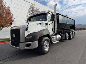 2013 *other* *caterpillar* *roll* *off* *truck* *kenworth* *peterbilt*