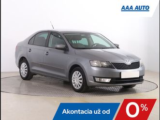 skoda rapid 1.2 tsi, ambition, klíma, tempomat