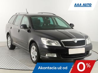 skoda octavia combi 1.6 tdi, navigácia, klíma, tempomat