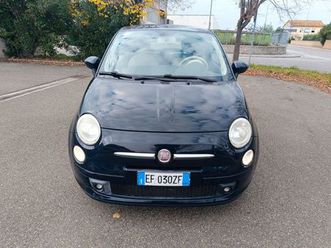 fiat 500 1.2 automatica 2011 solo 124.000 km