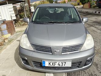 nissan tiida 1,6l 2010