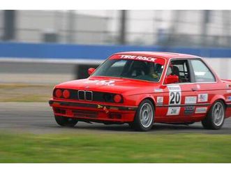 1989 bmw e30 325is racecar and spares