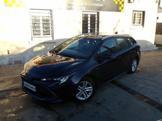 toyota corolla touring sports hybride my20 122h design