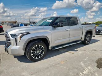 toyota tundra crewmax limited